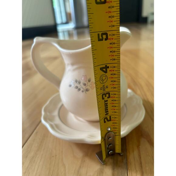 Pfaltzgraff Stoneware "Remembrance" Creamer/Pitcher and Plate PERFECT - Picture 8 of 10